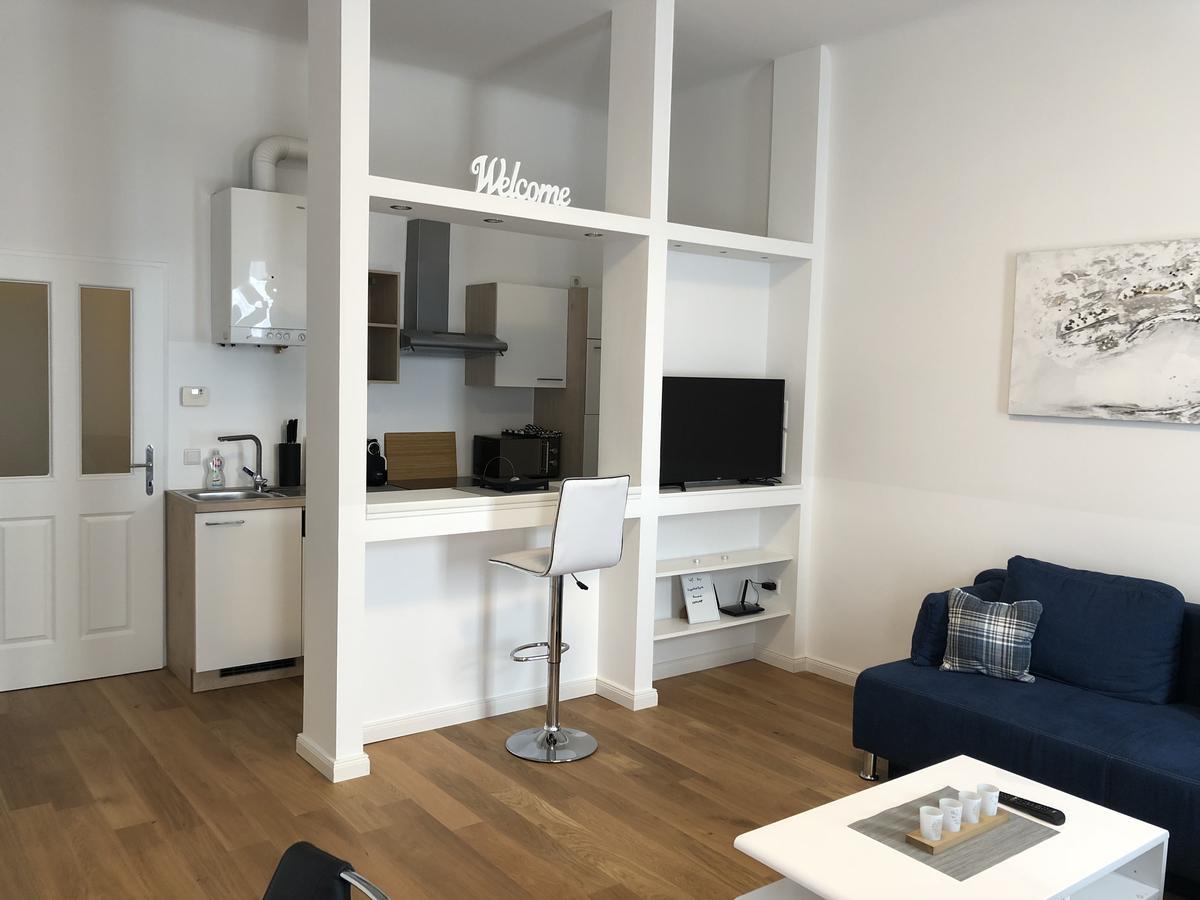 Vienna Downtown River Apartment Екстер'єр фото